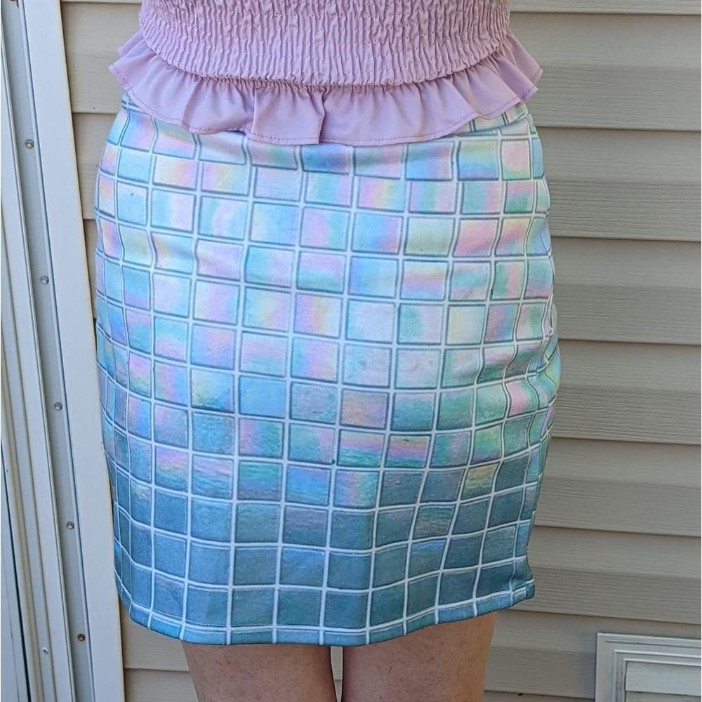 Dolls kill grid skirt l large blue pink yellow fairy kei pencil stretchy - Picture 3 of 5